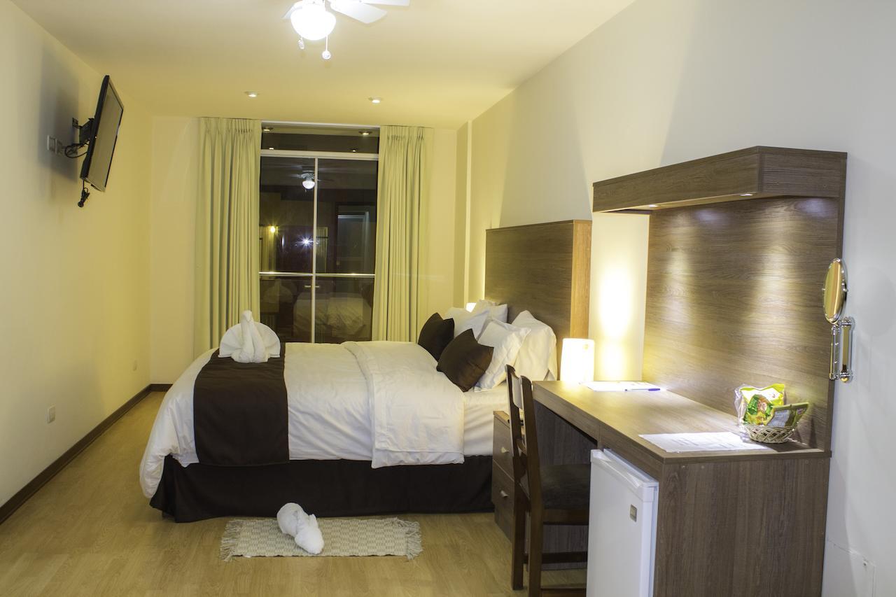 Hotel Brilia Chimbote Buitenkant foto
