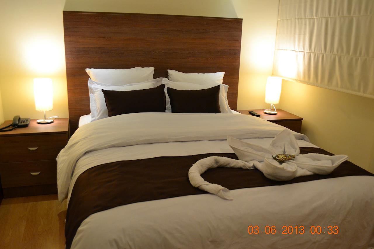 Hotel Brilia Chimbote Buitenkant foto