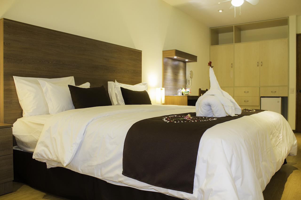 Hotel Brilia Chimbote Kamer foto